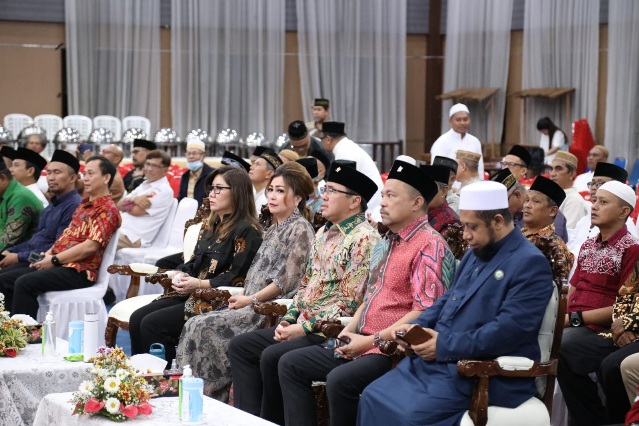 Hadiri Halal Bi Halal, Walikota Andrei Angouw: Komunikasi dan Saling Eratkan Kerukunan di Manado
