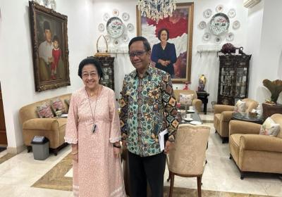 PDIP Umumkan Cawapres Pendamping Ganjar Rabu Pagi, Mahfud MD Diundang Megawati