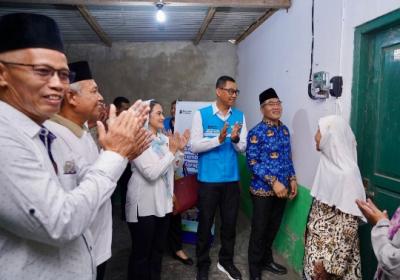 Sambut HLN ke-80, PLN Berbagi Terang Untuk Masyarakat di Berbagai Daerah