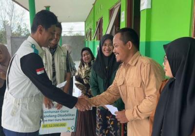 Hari Guru, PLN Baktikan Dedikasi Untuk Guru di Penjuru Indonesia